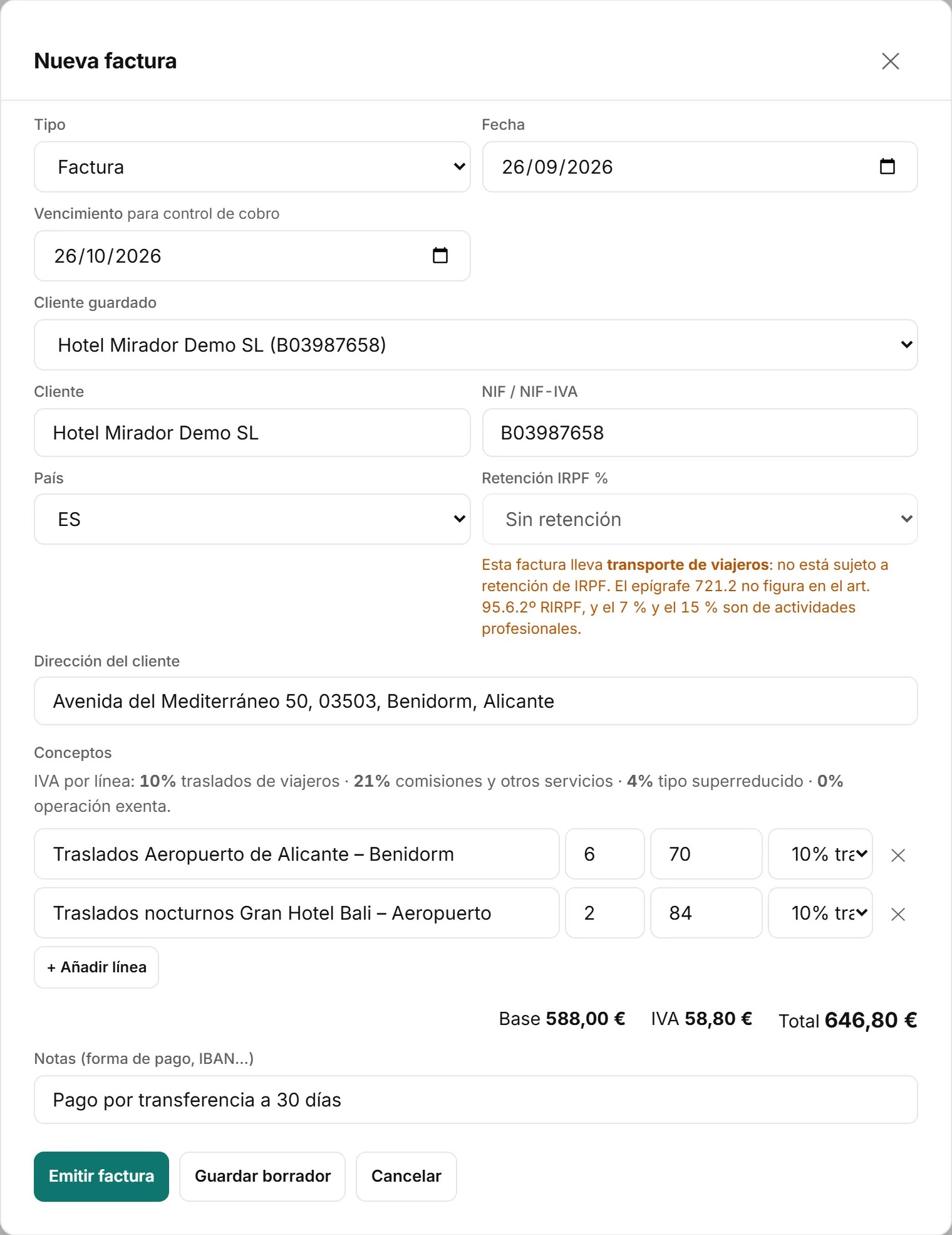 La pantalla para emitir una factura nueva en el panel de WAT, rellena para un hotel: sus datos fiscales, dos líneas de traslados al 10 % de IVA y el total.