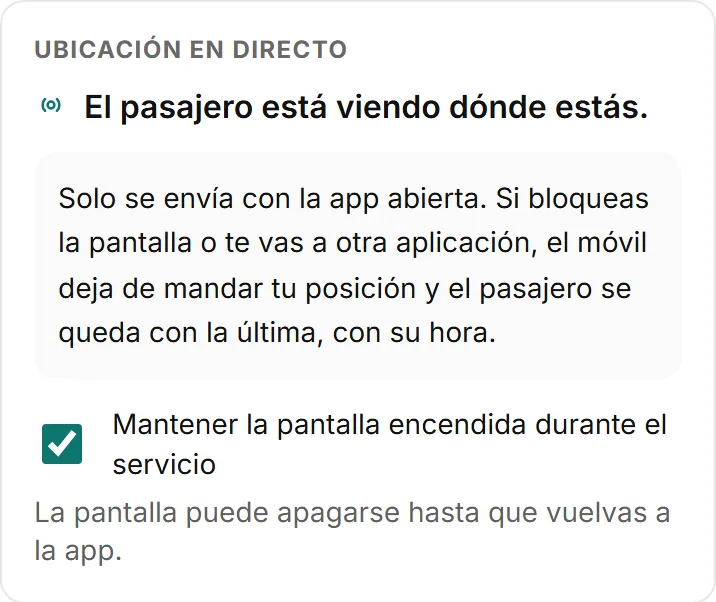 Bloque «Ubicación en directo» de la ficha con «El pasajero está viendo dónde estás» y el interruptor «Mantener la pantalla encendida durante el servicio».