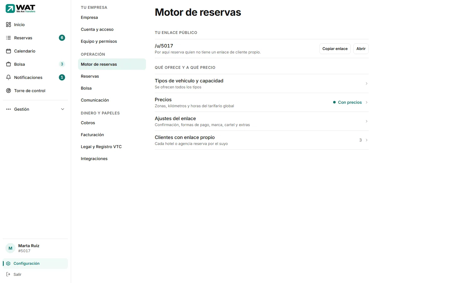 Pantalla «Motor de reservas» de Configuración: tu enlace público y las filas «Tipos de vehículo y capacidad», «Precios», «Ajustes del enlace» y «Clientes con enlace propio».